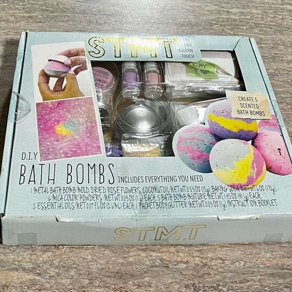 NIB STMT Do it Yourself bath bomb kit - Picture 10 of 10